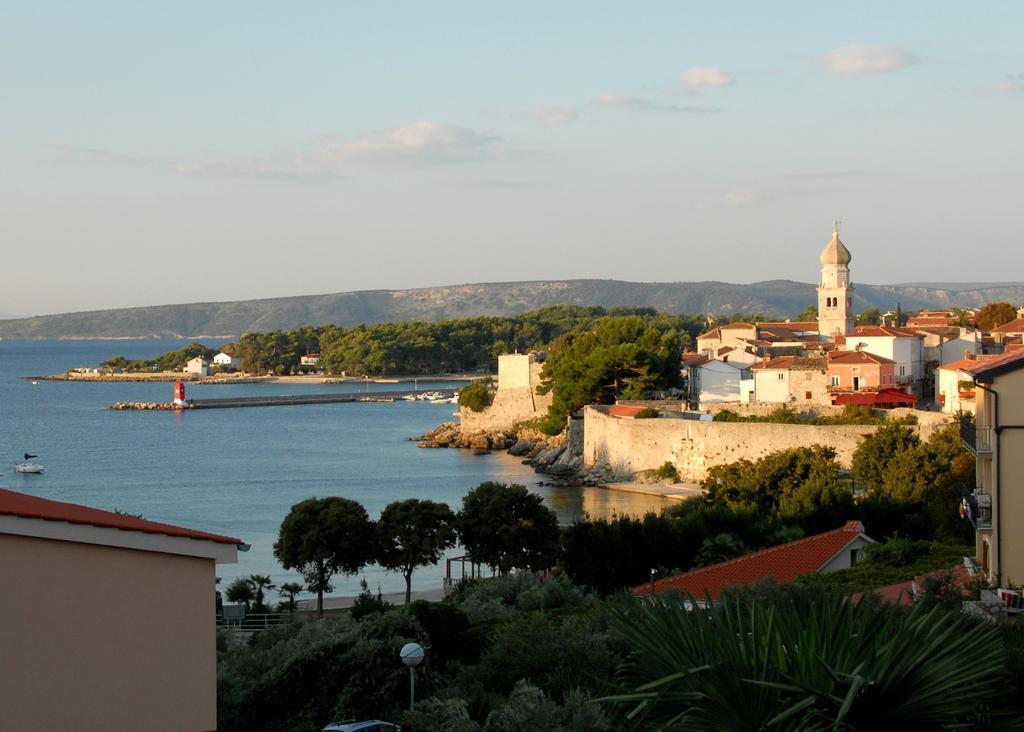 Apartment Tomic Krk Krk Town Dış mekan fotoğraf